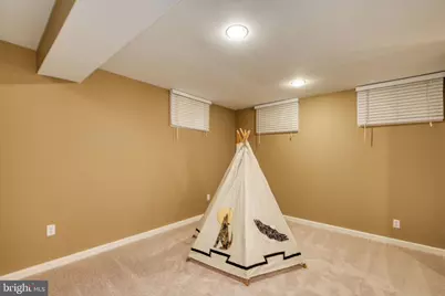 10838 Burr Oak Way, Burke, VA 22015 - Photo 61