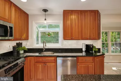 10838 Burr Oak Way, Burke, VA 22015 - Photo 33