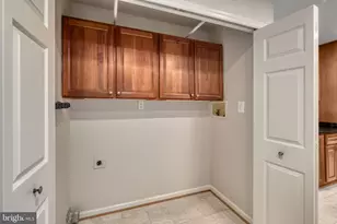 10838 Burr Oak Way, Burke, VA 22015 - Photo 35