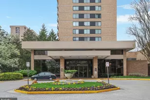 3713 S George Mason Dr, Falls Church, VA 22041 - Photo 1