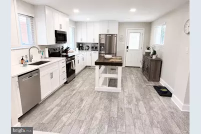 5010 Gainsborough Drive, Fairfax, VA 22032 - Photo 5