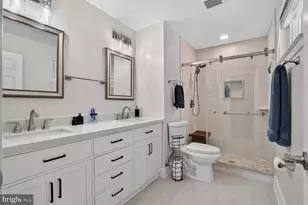 5010 Gainsborough Dr, Fairfax, VA 22032 - Photo 13
