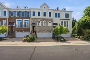 508 Hollingsworth Terrace, Herndon, VA 20170 - Photo 3