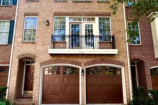 116 Herndon Mill Cir, Herndon, VA 20170 - Photo 1