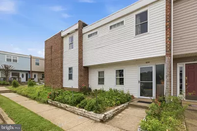1233 Magnolia Lane, Herndon, VA 20170 - Photo 1