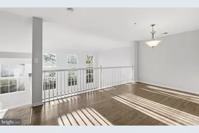 1881 Crescent Park Drive, Reston, VA 20190 - Photo 5