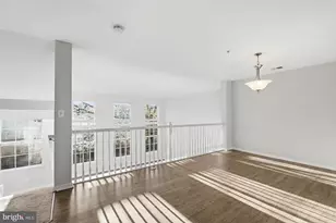 1881 Crescent Park Dr, Reston, VA 20190 - Photo 5