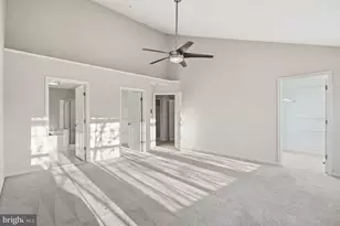 1881 Crescent Park Dr, Reston, VA 20190 - Photo 29