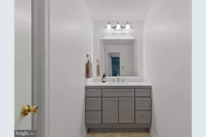 10178 Oakton Terrace Road #178, Oakton, VA 22124 - Photo 33