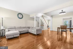 13967 Gill Brook Ln, Centreville, VA 20121 - Photo 3