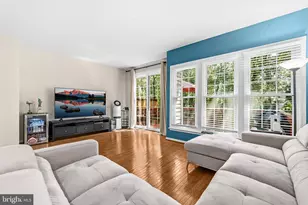 13967 Gill Brook Ln, Centreville, VA 20121 - Photo 5