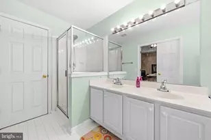 13967 Gill Brook Ln, Centreville, VA 20121 - Photo 23