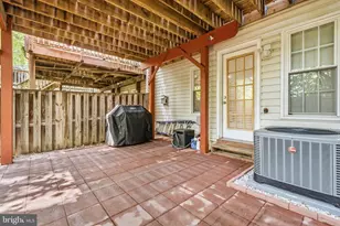 13967 Gill Brook Ln, Centreville, VA 20121 - Photo 37