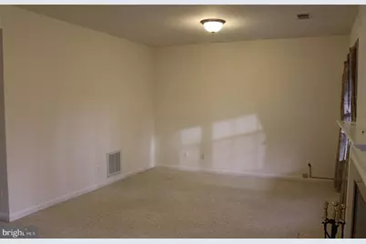 7507 Lamoyne Court, Alexandria, VA 22315 - Photo 13
