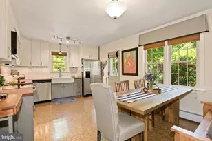 636 Walker Rd, Great Falls, VA 22066 - Photo 11