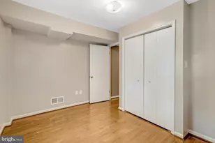 6717 Reynard Dr, Springfield, VA 22152 - Photo 35