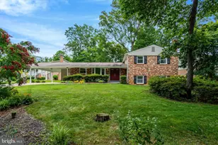 6717 Reynard Dr, Springfield, VA 22152 - Photo 1