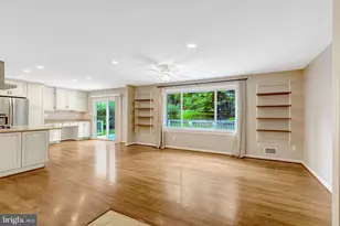 6717 Reynard Dr, Springfield, VA 22152 - Photo 7