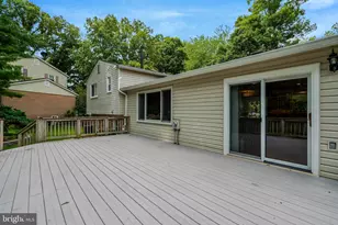 6717 Reynard Dr, Springfield, VA 22152 - Photo 49