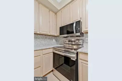 1319 Garden Wall Court #404, Reston, VA 20194 - Photo 9
