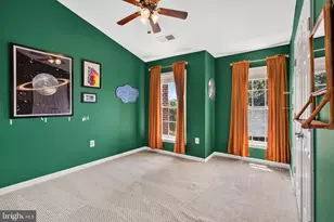 13042 Greg Roy Ln, Herndon, VA 20171 - Photo 17