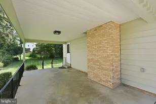 709 McKinley St NE, Vienna, VA 22180 - Photo 45