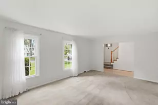 709 McKinley St NE, Vienna, VA 22180 - Photo 5