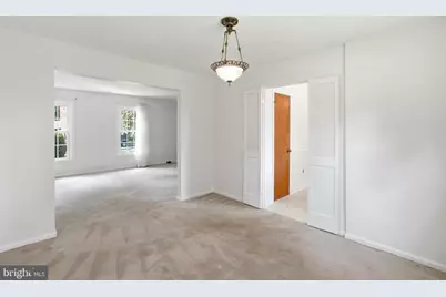 709 McKinley Street NE, Vienna, VA 22180 - Photo 11