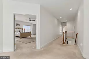 8906 Laurel Overlook Dr, Lorton, VA 22079 - Photo 23