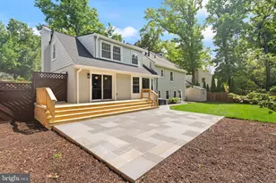 927 Priscilla Ln, Alexandria, VA 22308 - Photo 33