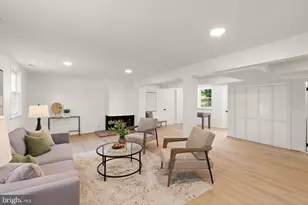 927 Priscilla Ln, Alexandria, VA 22308 - Photo 29