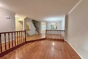5304 Buxton Ct, Alexandria, VA 22315 - Photo 5