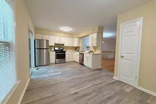 5304 Buxton Ct, Alexandria, VA 22315 - Photo 11