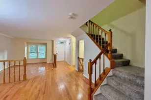 5304 Buxton Ct, Alexandria, VA 22315 - Photo 7