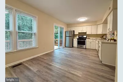5304 Buxton Court, Alexandria, VA 22315 - Photo 9