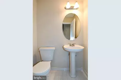 7810 Locust Leaf Lane, Alexandria, VA 22315 - Photo 29