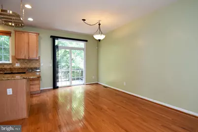 7810 Locust Leaf Lane, Alexandria, VA 22315 - Photo 11