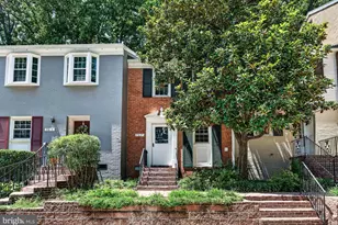 7617 Tiverton Dr, Springfield, VA 22152 - Photo 1