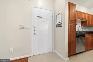 12953 Centre Park Cir, Herndon, VA 20171 - Photo 7
