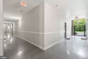 12953 Centre Park Cir, Herndon, VA 20171 - Photo 5