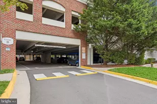 12953 Centre Park Cir, Herndon, VA 20171 - Photo 21