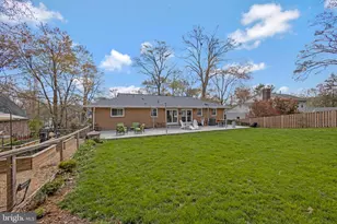 3113 Woodland Ln, Alexandria, VA 22309 - Photo 7