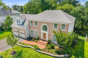 2610 Paddock Gate Ct, Herndon, VA 20171 - Photo 5