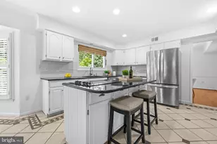 2610 Paddock Gate Ct, Herndon, VA 20171 - Photo 13