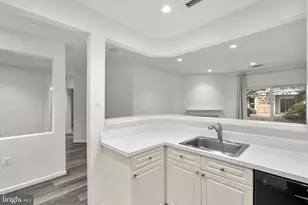 12915 Alton Square, Herndon, VA 20170 - Photo 9