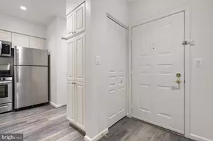 12915 Alton Square, Herndon, VA 20170 - Photo 5
