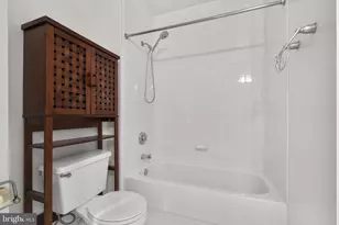 12915 Alton Square, Herndon, VA 20170 - Photo 23