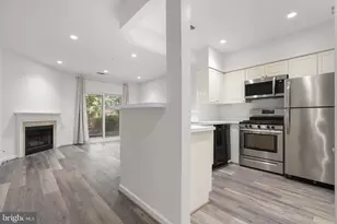 12915 Alton Square, Herndon, VA 20170 - Photo 13