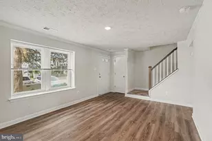 8371 Brockham Dr, Alexandria, VA 22309 - Photo 5