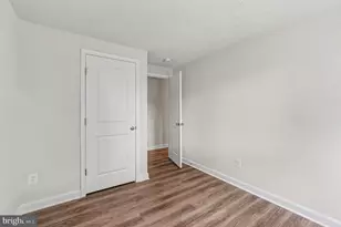 8371 Brockham Dr, Alexandria, VA 22309 - Photo 13